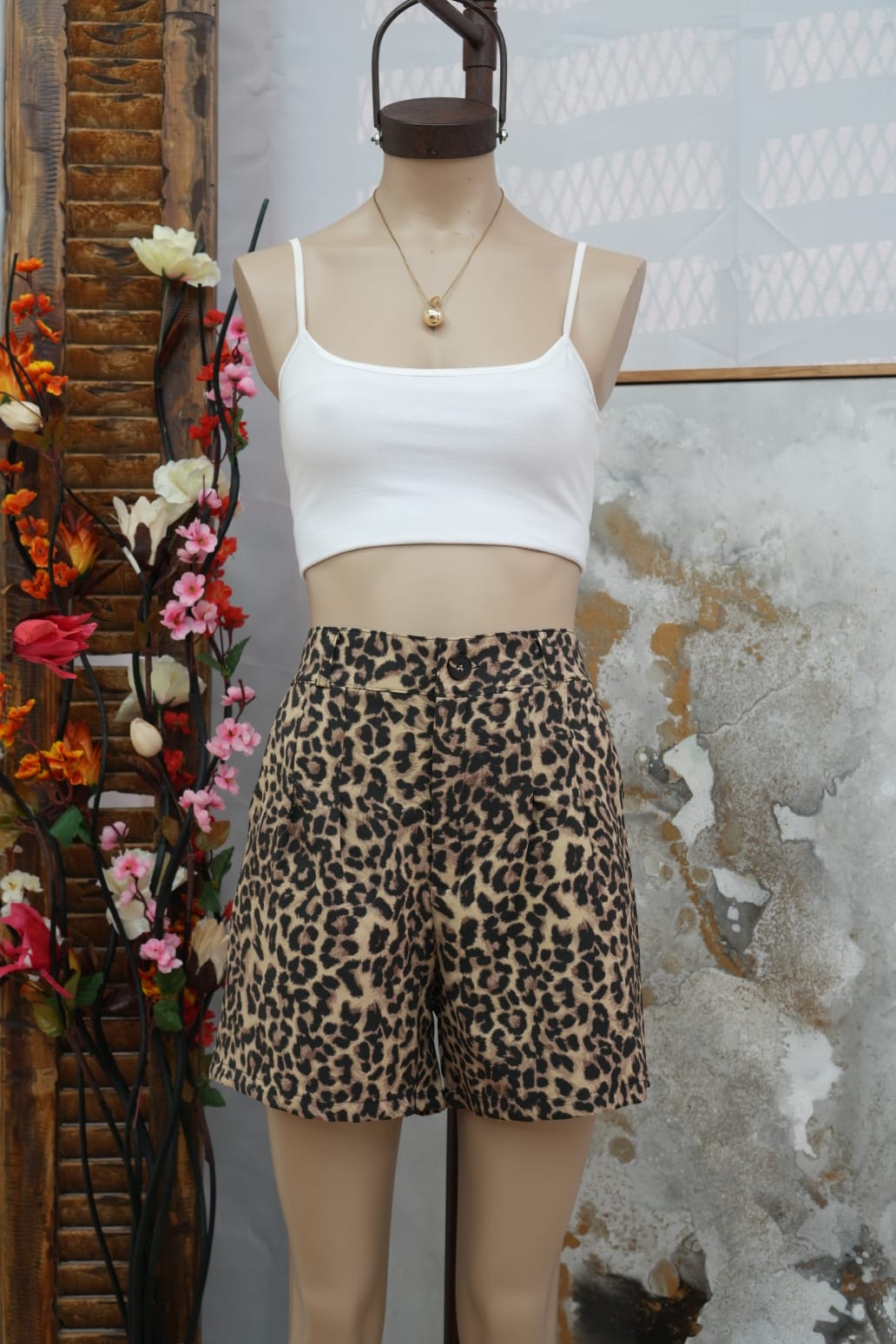 Short sastrero animal print y batik anny