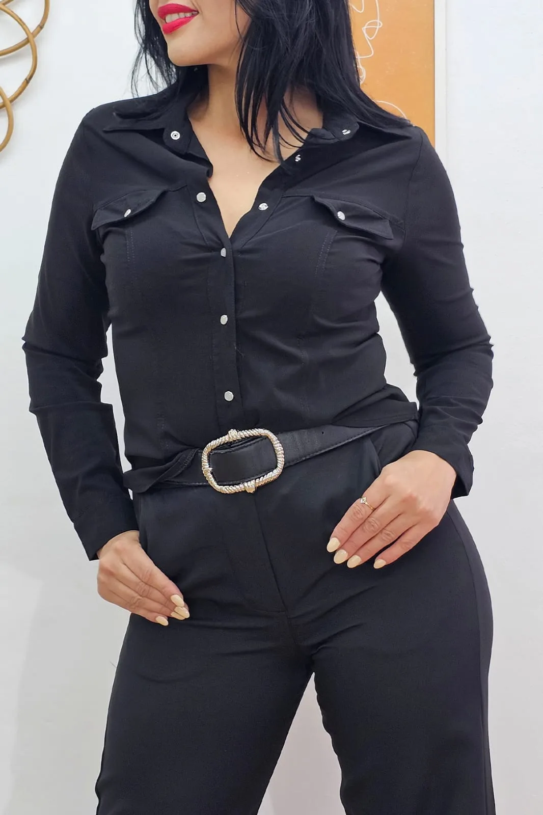 Camisa elastizada bengalina con broche dos tapas Nilda