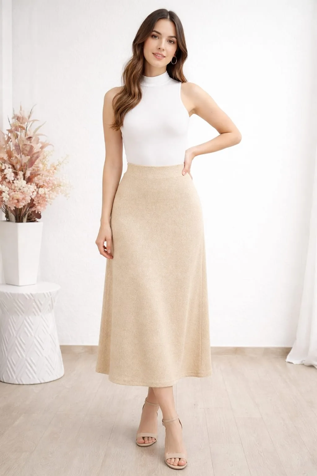 Alternative view of Pollera larga de lanilla yuni