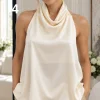 Musculosa con buche de satén liso premium dos botones pie AMARA - Gaby Chic (foto 4)