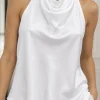 Musculosa con buche de satén liso premium dos botones pie AMARA - Gaby Chic (foto 7)
