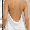 Musculosa con buche de satén liso premium dos botones pie AMARA - Gaby Chic (foto 8)
